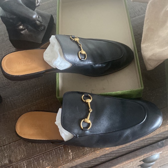 Gucci Mules 💯 Authentic - Picture 8 of 9